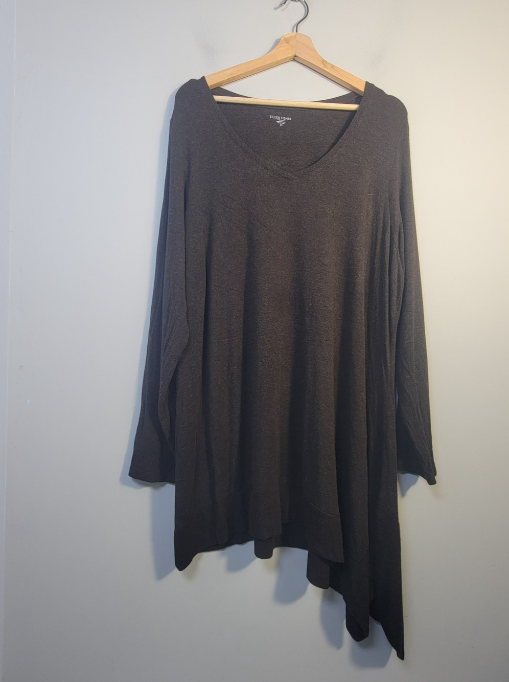 Eileen Fisher Woman 2X Long Sleeve Asymmetrical V Neck Knit Tunic Top Brown